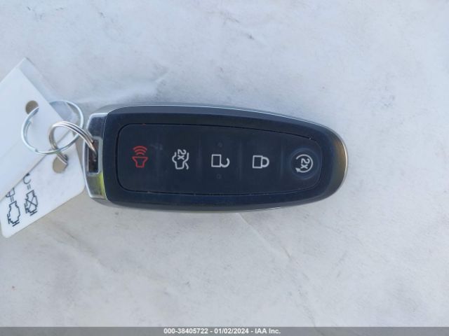 1FADP5CU9FL115637 Ford C-max Energi Sel
