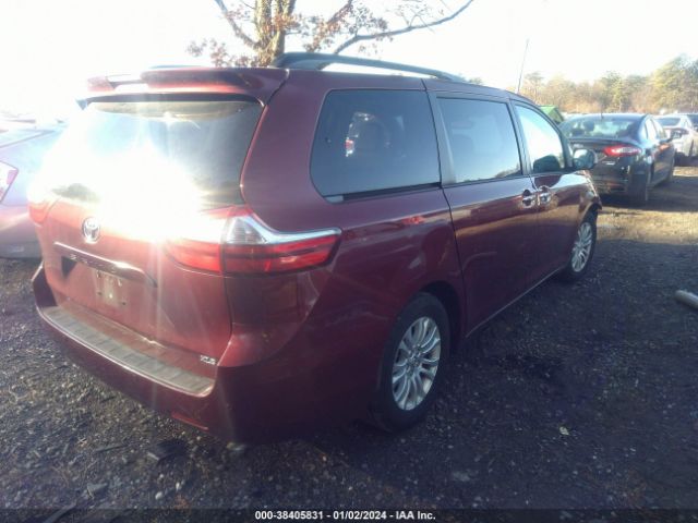 5TDYK3DC3FS605669 Toyota Sienna Xle Premium 8 Passenger