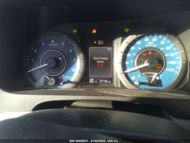 5TDYK3DC3FS605669 Toyota Sienna Xle Premium 8 Passenger