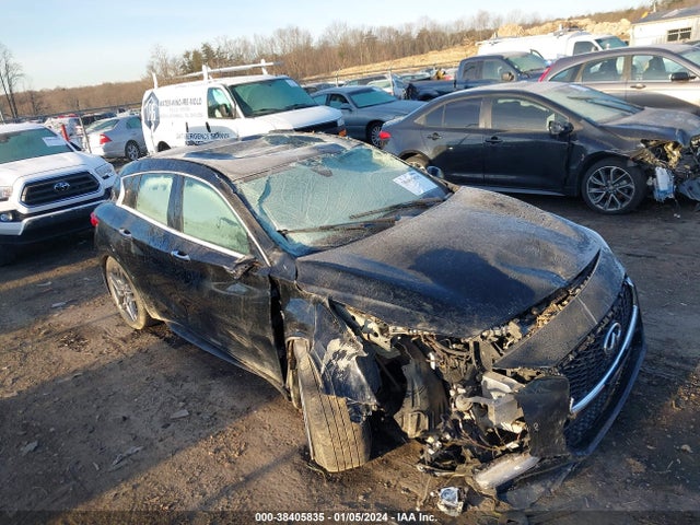 SJKCH5CP9HA024523 Infiniti Qx30 Sport