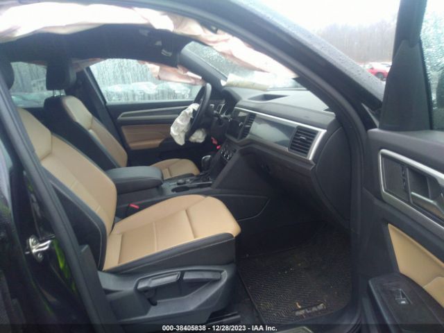 1V2NE2CAXMC210938 Volkswagen Atlas Cross Sport 3.6l V6 Se W/technology R-line