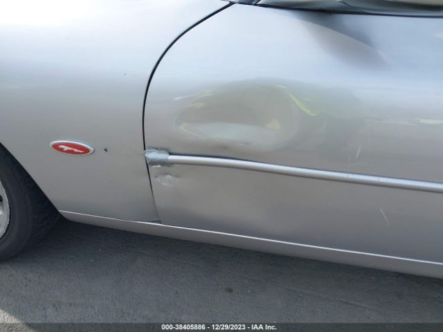 2000 JAGUAR XKR SAJJA42B7YPA08112 Photo 5