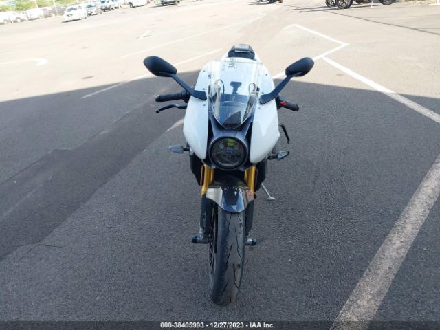 2022 TRIUMPH MOTORCYCLE SPEED TRIPLE SMTP02ST8NTAX4732 Photo 4