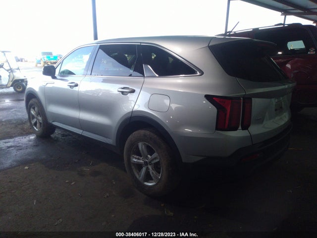 KIA SORENTO LX 2022 5XYRGDLC3NG091105 Image 3