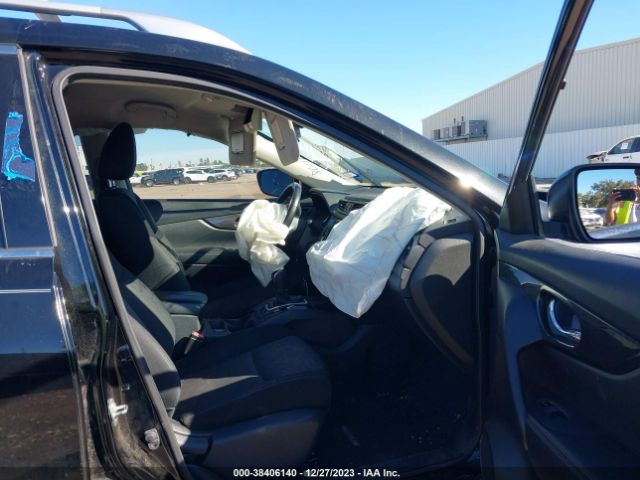 JN8AT2MT3KW264913 Nissan ROGUE SV