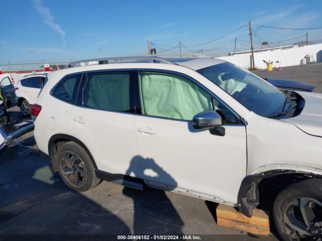 Subaru Forester Touring 2022 JF2SKARC5NH434527 Image 13
