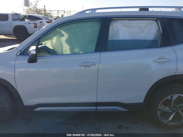 Subaru Forester Touring 2022 JF2SKARC5NH434527 Image 14