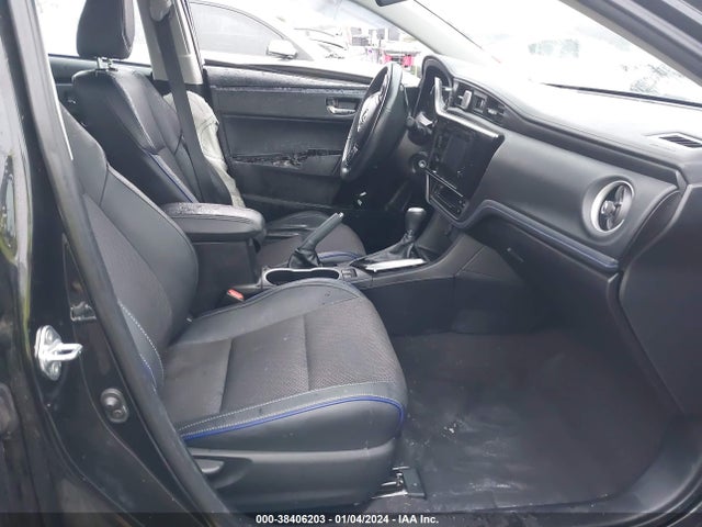 Toyota COROLLA SE 2019 2T1BURHE0KC245956 Image 5