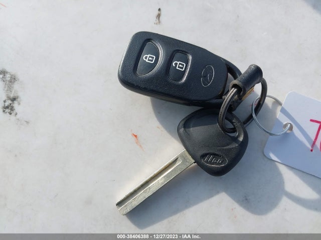 Hyundai Accent Value Edition 2017 KMHCT4AE2HU279358 Image 27