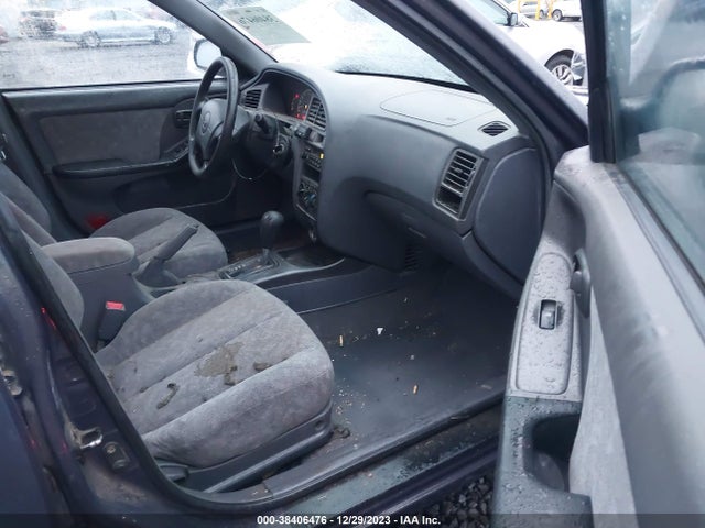 2001 HYUNDAI ELANTRA GLS VIN: KMHDN45D01U208813
