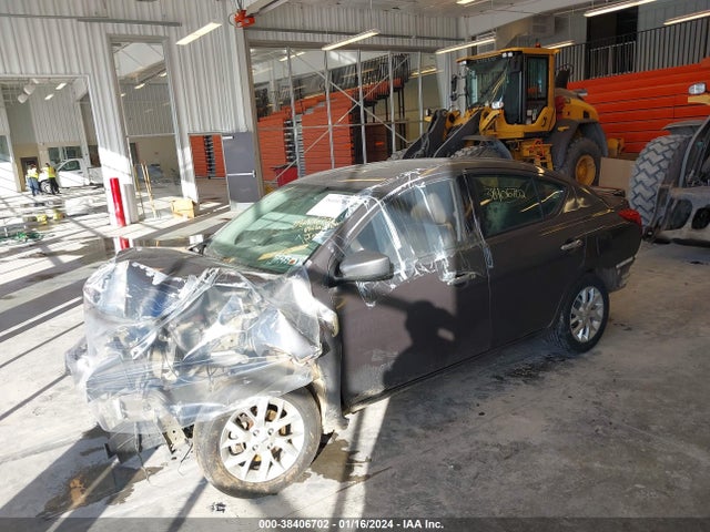 Nissan Versa 1.6 Sv 2018 3N1CN7AP1JL885657 Image 2