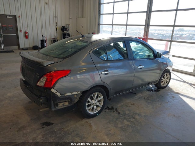 Nissan Versa 1.6 Sv 2018 3N1CN7AP1JL885657 Image 4