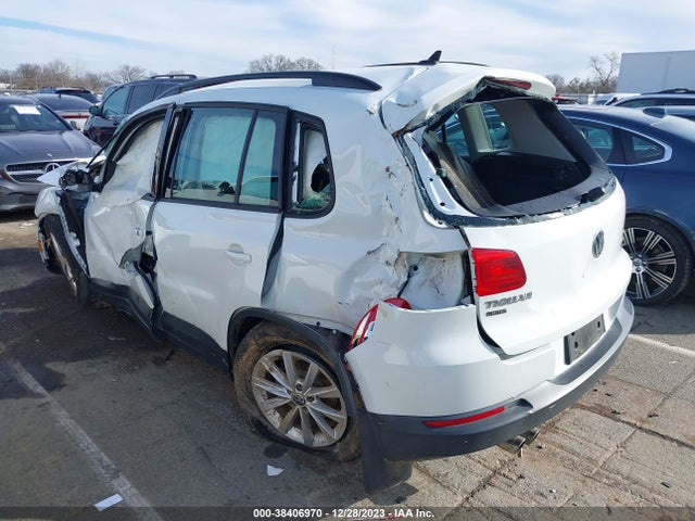 WVGBV7AX2HK054846 Volkswagen TIGUAN