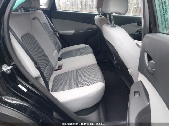 KM8K2CAB8PU987885 Hyundai Kona Se