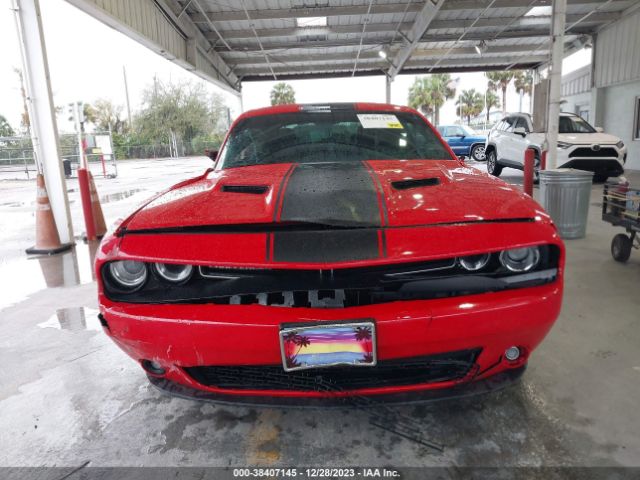 2C3CDZAG4GH300457 Dodge Challenger Sxt Plus
