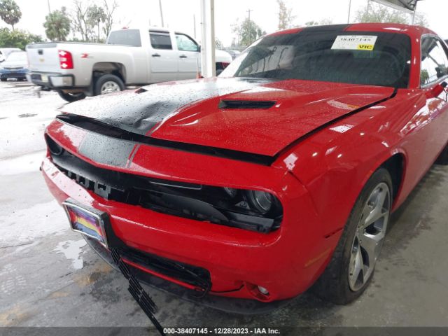 2C3CDZAG4GH300457 Dodge Challenger Sxt Plus