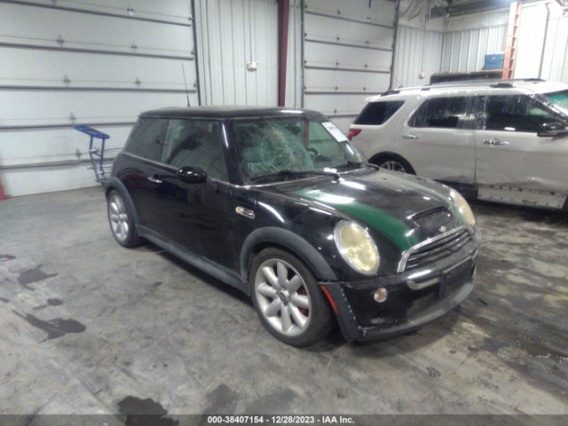 2004 MINI COOPER S WMWRE33424TD85767 Photo 0