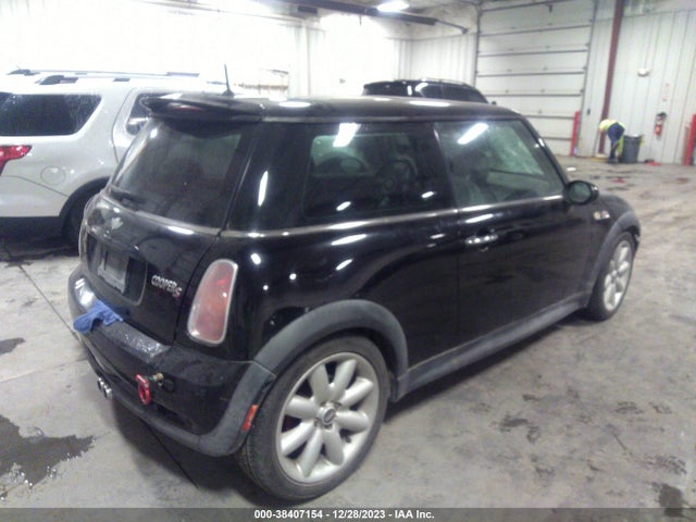 2004 MINI COOPER S WMWRE33424TD85767 Photo 3