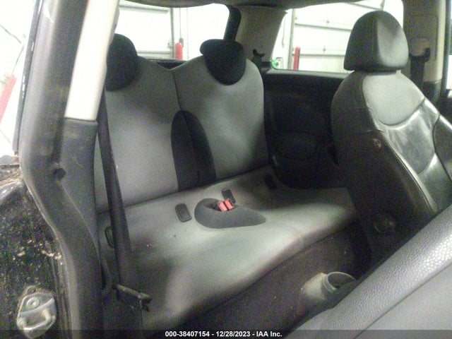 2004 MINI COOPER S WMWRE33424TD85767 Photo 7