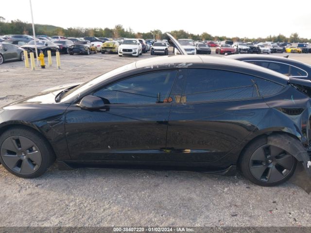 5YJ3E1EAXNF351867 Tesla Model 3 Rear-wheel Drive