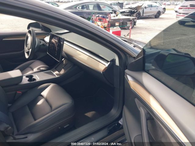 5YJ3E1EAXNF351867 Tesla Model 3 Rear-wheel Drive