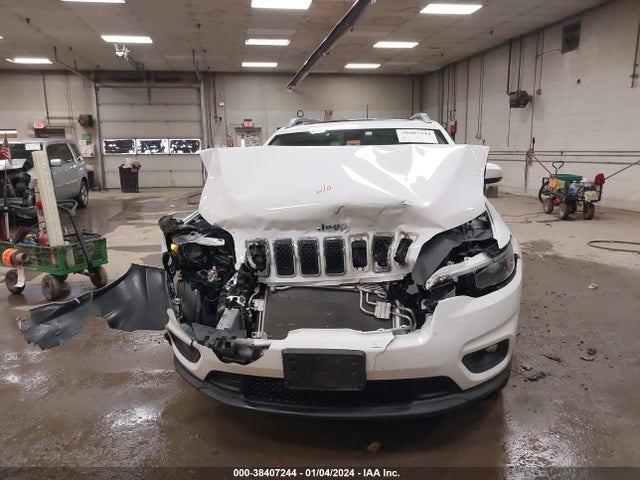 2019 JEEP CHEROKEE LATITUDE PLUS 4X4 VIN: 1C4PJMLB4KD174780