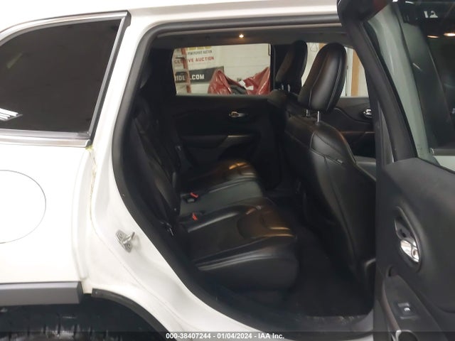 2019 JEEP CHEROKEE LATITUDE PLUS 4X4 VIN: 1C4PJMLB4KD174780