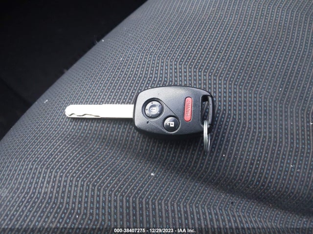2010 HONDA FIT SPORT VIN: JHMGE8H44AC034222