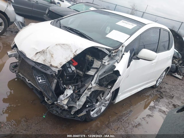 2010 HONDA FIT SPORT VIN: JHMGE8H44AC034222