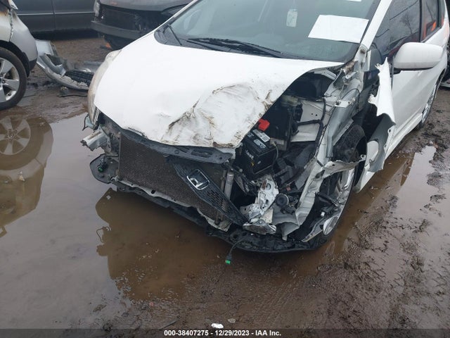 2010 HONDA FIT SPORT VIN: JHMGE8H44AC034222