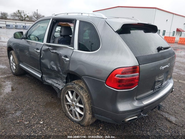 2008 PORSCHE CAYENNE WP1AB29P68LA30820 Photo 2