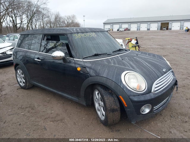 2009 MINI COOPER CLUBMAN WMWML33579TX33267 Photo 0