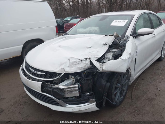 1C3CCCAB1GN125189 Chrysler 200 Limited