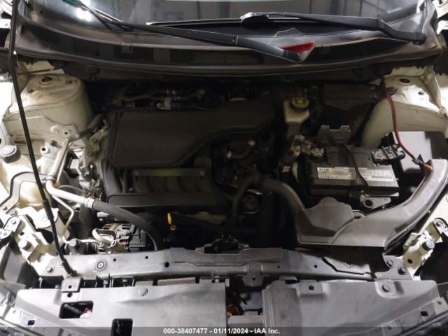 JN1BJ1CR7HW100842 Nissan Rogue Sport Sv