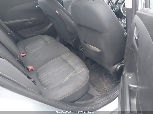 Chevrolet Sonic Lt Auto 2017 1G1JD5SH9H4122815 Image 8