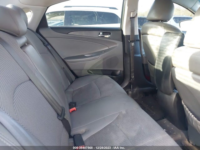 2011 HYUNDAI SONATA SE 2.0T VIN: 5NPEC4AB8BH177812