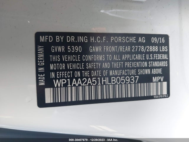 2017 PORSCHE MACAN WP1AA2A51HLB05937 Photo 8