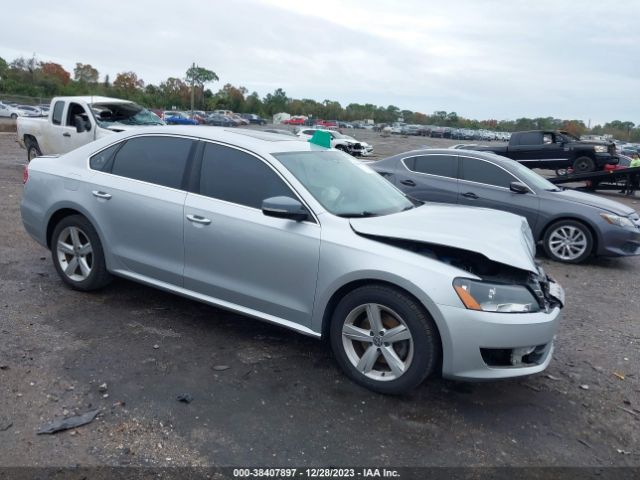 2013 VOLKSWAGEN PASSAT 1VWBN7A36DC102870