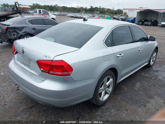 2013 VOLKSWAGEN PASSAT 1VWBN7A36DC102870 Photo 3