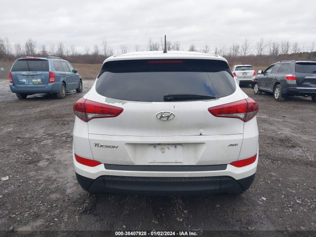 Hyundai TUCSON SE 2018 KM8J2CA46JU807372 Image 16
