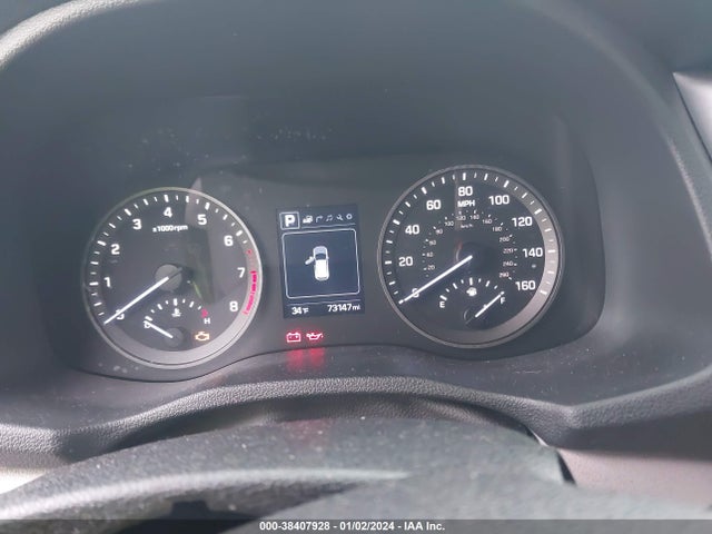 Hyundai TUCSON SE 2018 KM8J2CA46JU807372 Image 7