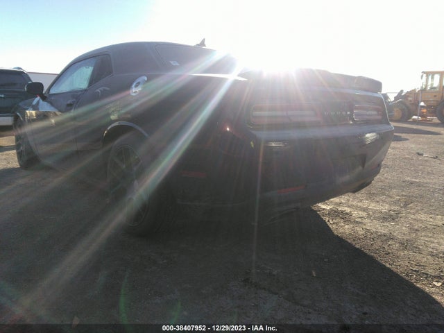 Dodge Challenger R/t Scat Pack 2015 2C3CDZFJ1FH773235 Image 3