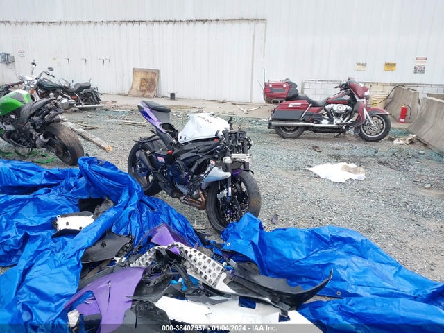 JS1GN7FA3P7100310 Suzuki GSX-R600
