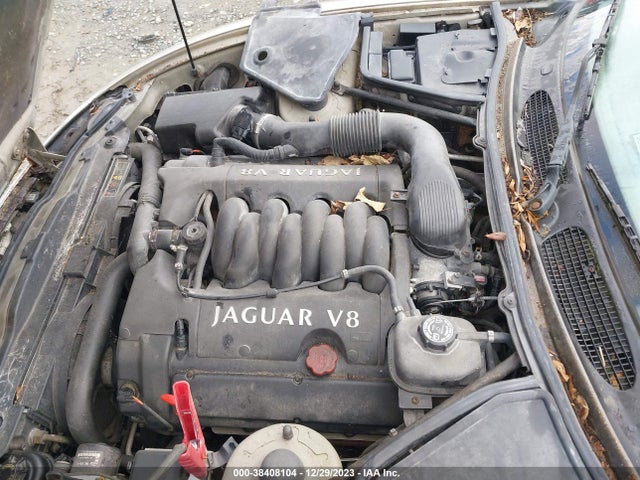 1999 JAGUAR XK8 SAJGX204XXC037236 Photo 9