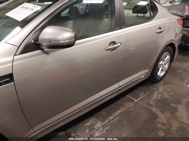 KIA Optima Lx 2015 KNAGM4A78F5559357 Image 6