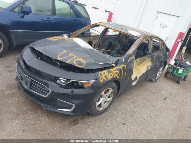 Chevrolet Malibu 1fl 2017 1G1ZC5ST0HF223935 Image 2