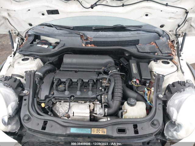 2010 MINI COOPER S WMWMF7C54ATZ72505 Photo 9