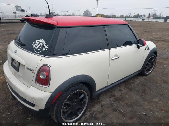 2010 MINI COOPER S WMWMF7C54ATZ72505 Photo 3