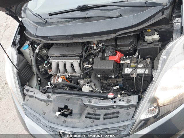 2013 HONDA FIT SPORT VIN: JHMGE8H6XDC046817