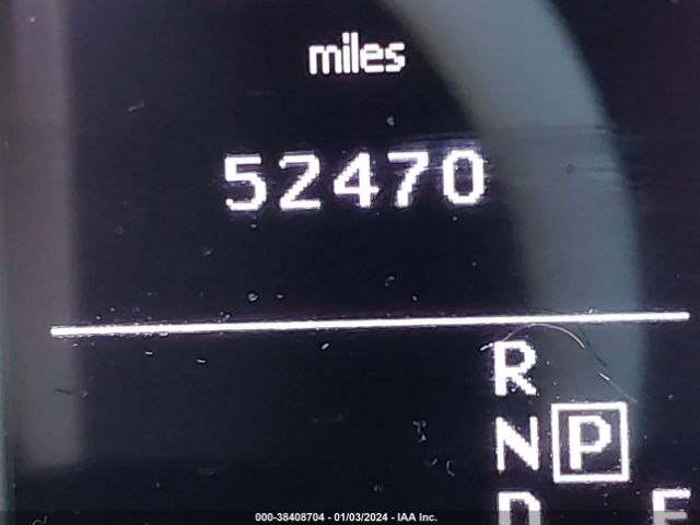 SJKCH5CR3JA052261 Infiniti Qx30 Luxury
